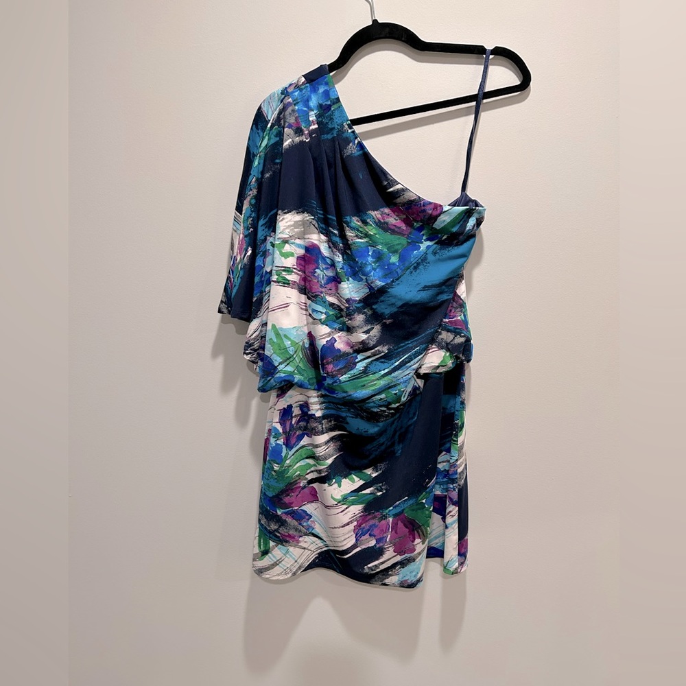 One-shoulder mini dress